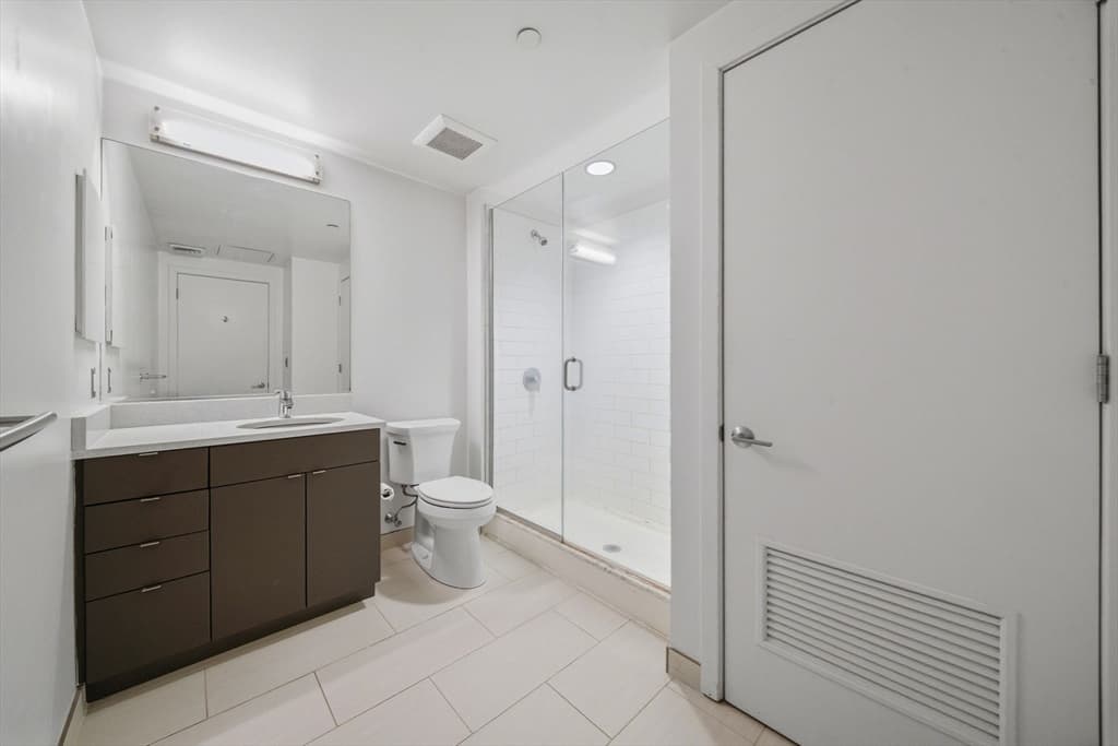 Condominium at 9 Medford # 410, Somerville MA 02143, photo 14 of 28