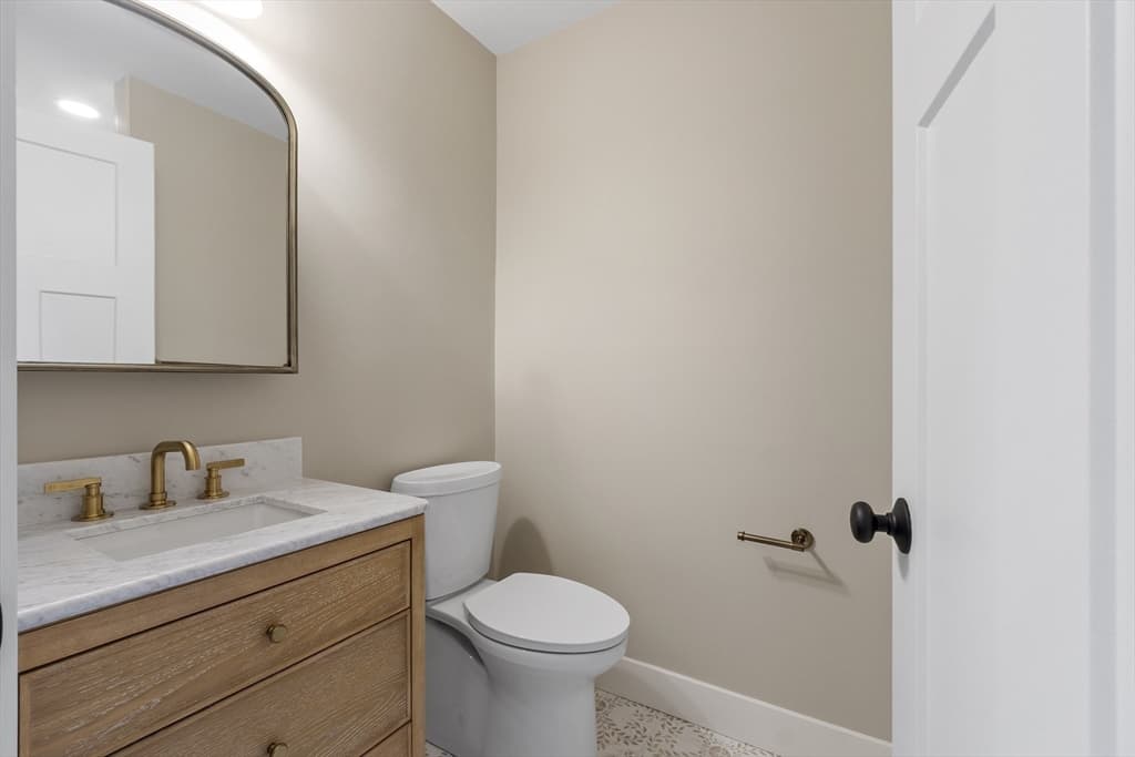 Single Family Residence at 385 Green Road, Bolton MA 01740, Bolton, photo 22 of 28