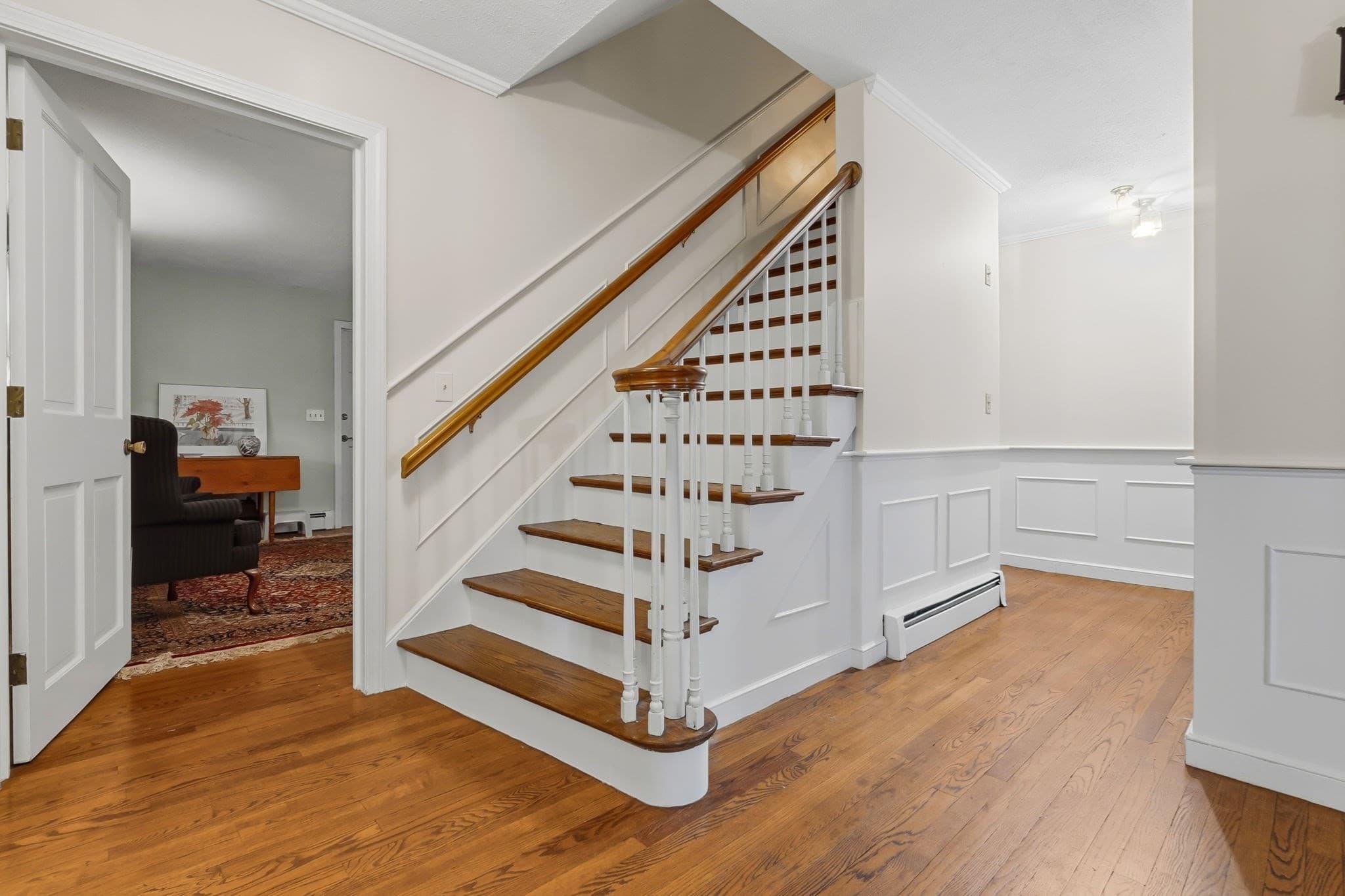 Single Family Residence at 11 Pickman Rd, Beverly MA 01915, Beverly, photo 5 of 40