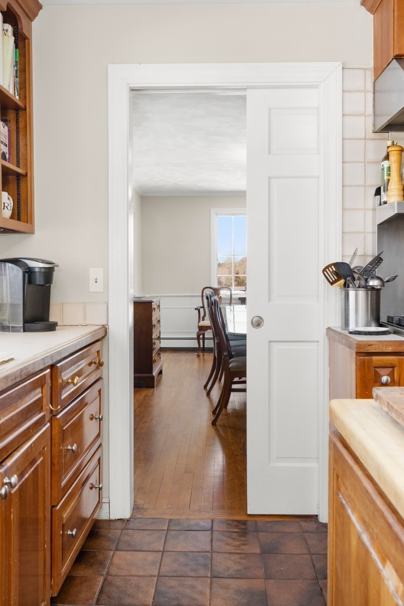 Single Family Residence at 11 Pickman Rd, Beverly MA 01915, Beverly, photo 10 of 40