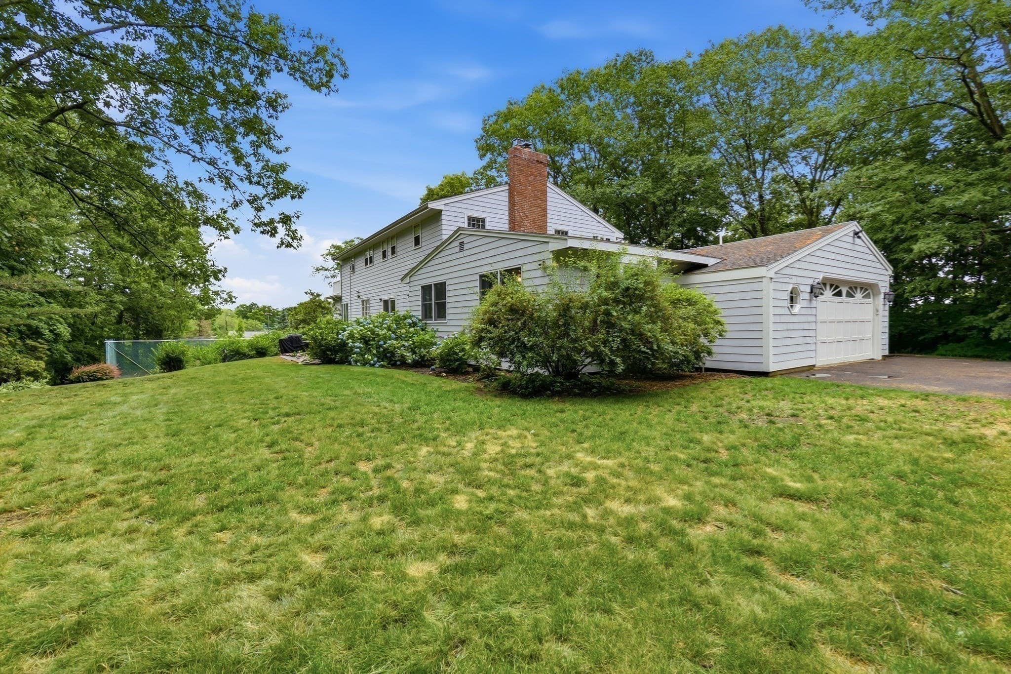 Single Family Residence at 11 Pickman Rd, Beverly MA 01915, Beverly, photo 33 of 40