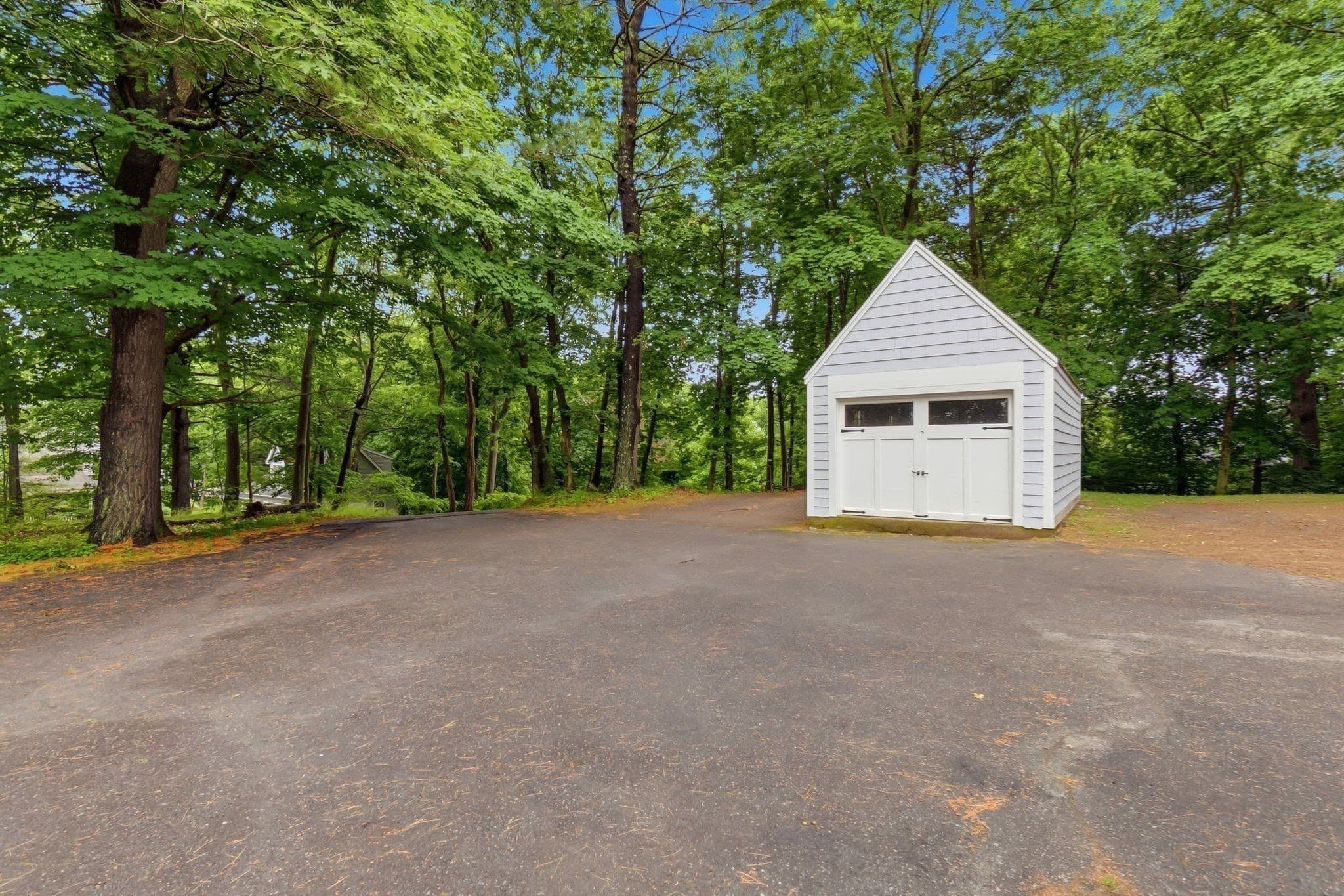 Single Family Residence at 11 Pickman Rd, Beverly MA 01915, Beverly, photo 35 of 40