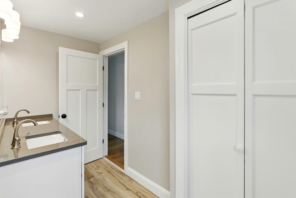 Single Family Residence at 267 F S. Main Street, Hopedale MA 01747, photo 32 of 40