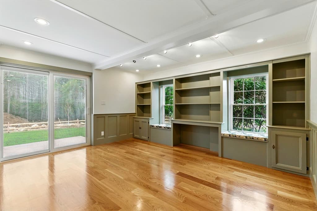 Single Family Residence at 267 F S. Main Street, Hopedale MA 01747, photo 18 of 40