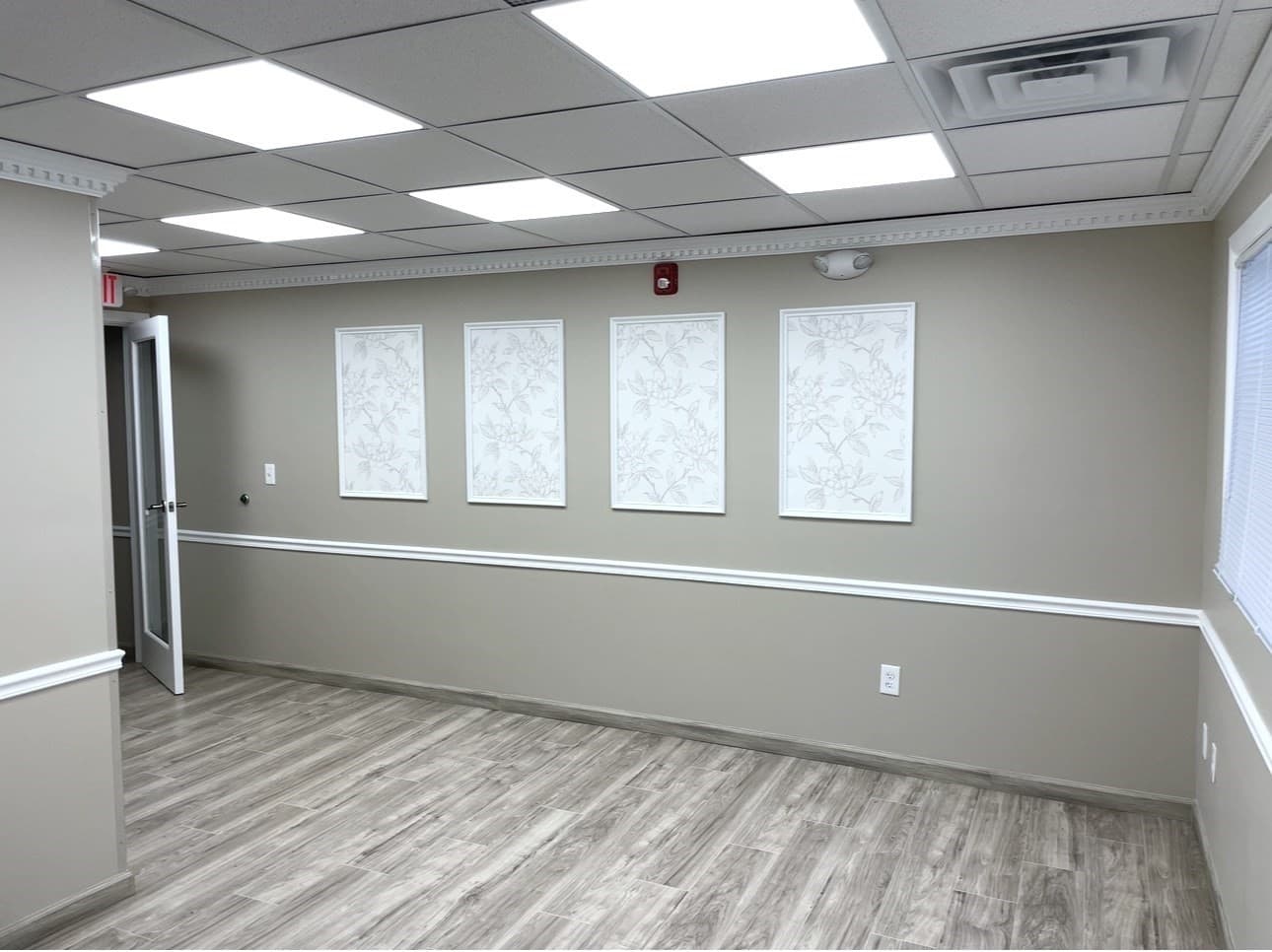 Commercial Sale at 1010 Gar Highway # 7, Swansea MA 02771, photo 5 of 10