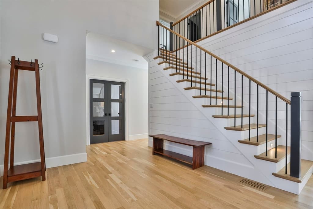 Single Family Residence at 1 Whisper Way, Hopkinton MA 01748, photo 3 of 40
