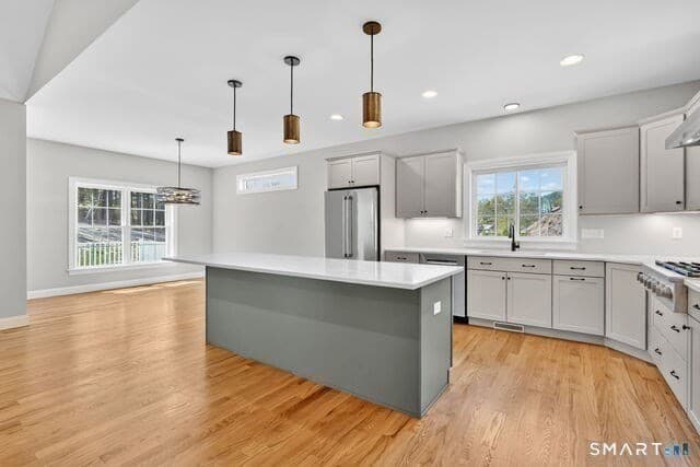 56 Liberty Lane, Enfield CT 06082 photo 8