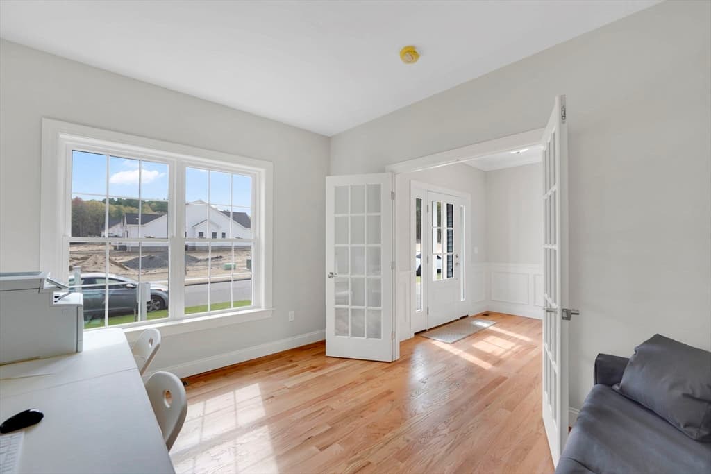 45 Liberty Lane, Enfield CT 06082 photo 9