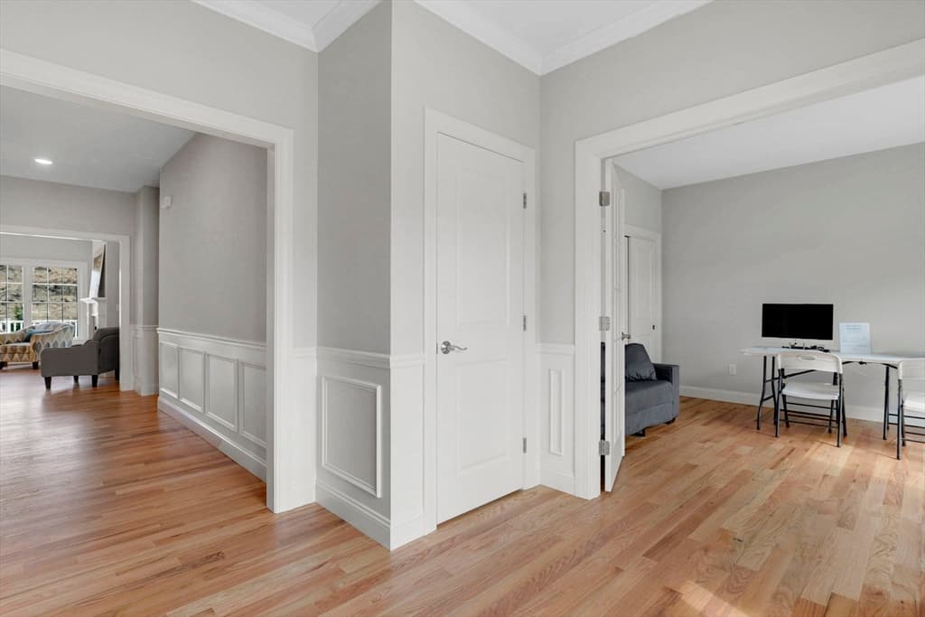 45 Liberty Lane, Enfield CT 06082 photo 8