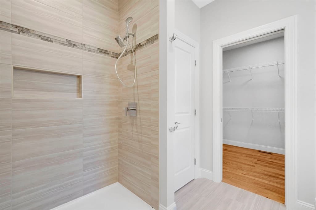 46 Liberty Lane, Enfield CT 06082 photo 21