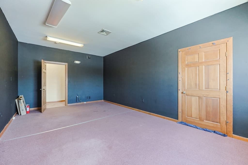 Commercial Sale at 312 Wilbur Ave, Swansea MA 02777, Swansea, photo 19 of 30