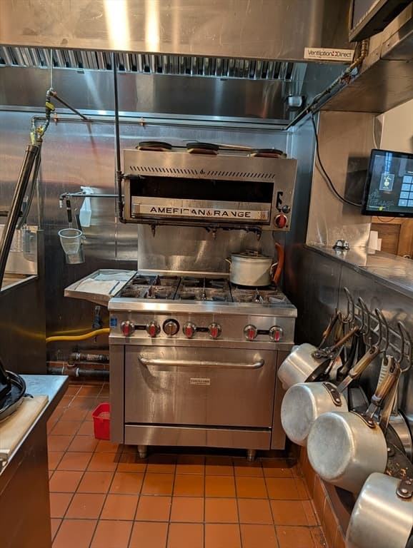 Commercial Sale at 1062 Main St, Holden MA 01520, photo 18 of 33