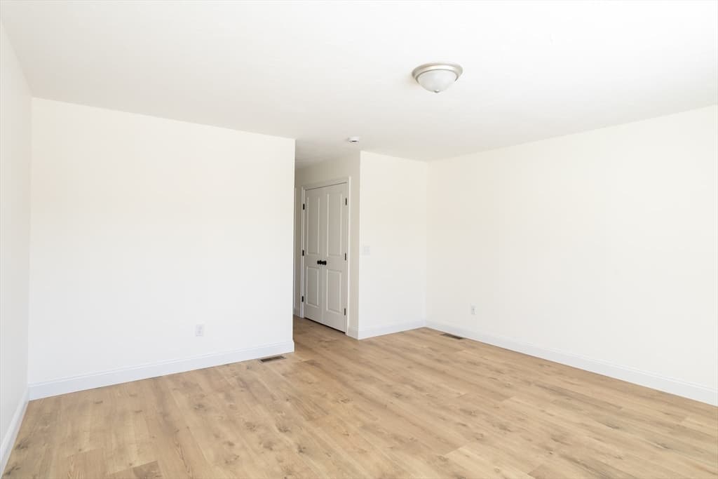 4 Hayley Cir # 0, Rochester MA 02770 photo 17