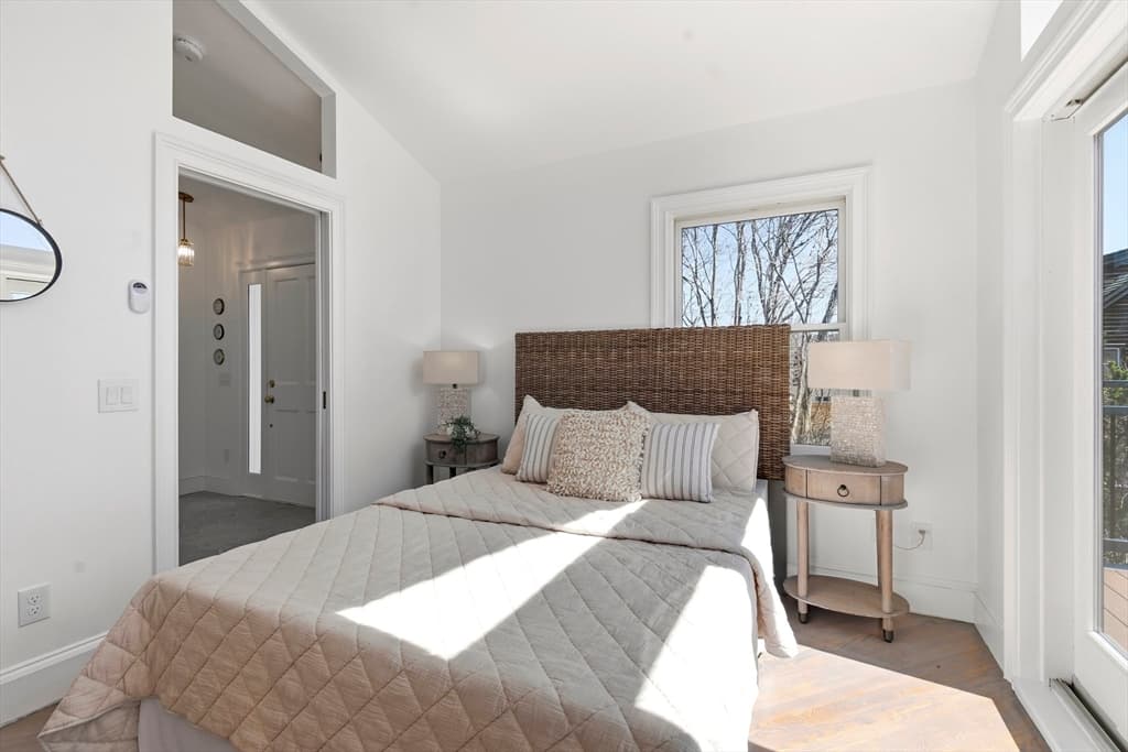 Condominium at 86 Harry Kemp Way # B, Provincetown MA 02657, Provincetown, photo 7 of 41