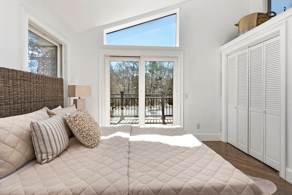 Condominium at 86 Harry Kemp Way # B, Provincetown MA 02657, Provincetown, photo 5 of 41