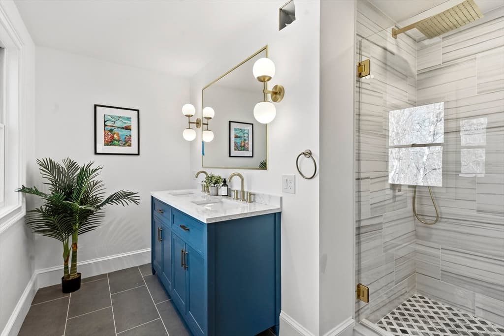 Condominium at 86 Harry Kemp Way # B, Provincetown MA 02657, Provincetown, photo 33 of 41