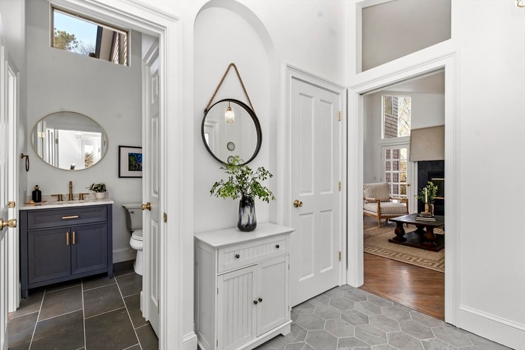 Condominium at 86 Harry Kemp Way # B, Provincetown MA 02657, Provincetown, photo 4 of 41