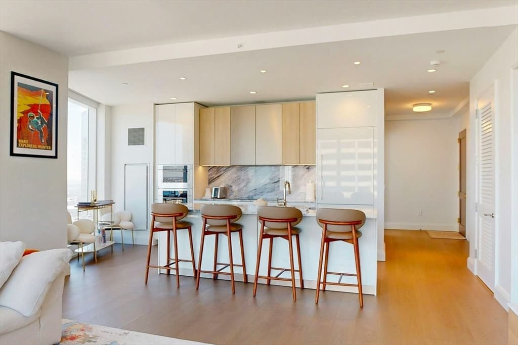 Condominium at 240 Devonshire St # 3912, Boston MA 02110, photo 7 of 41