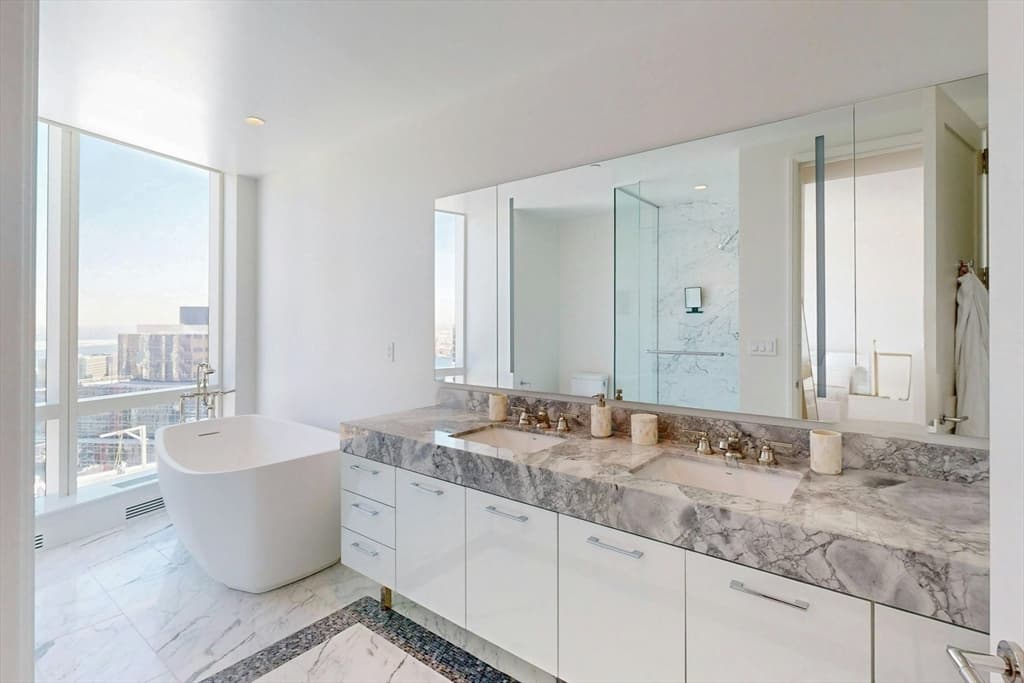 Condominium at 240 Devonshire St # 3912, Boston MA 02110, photo 19 of 41