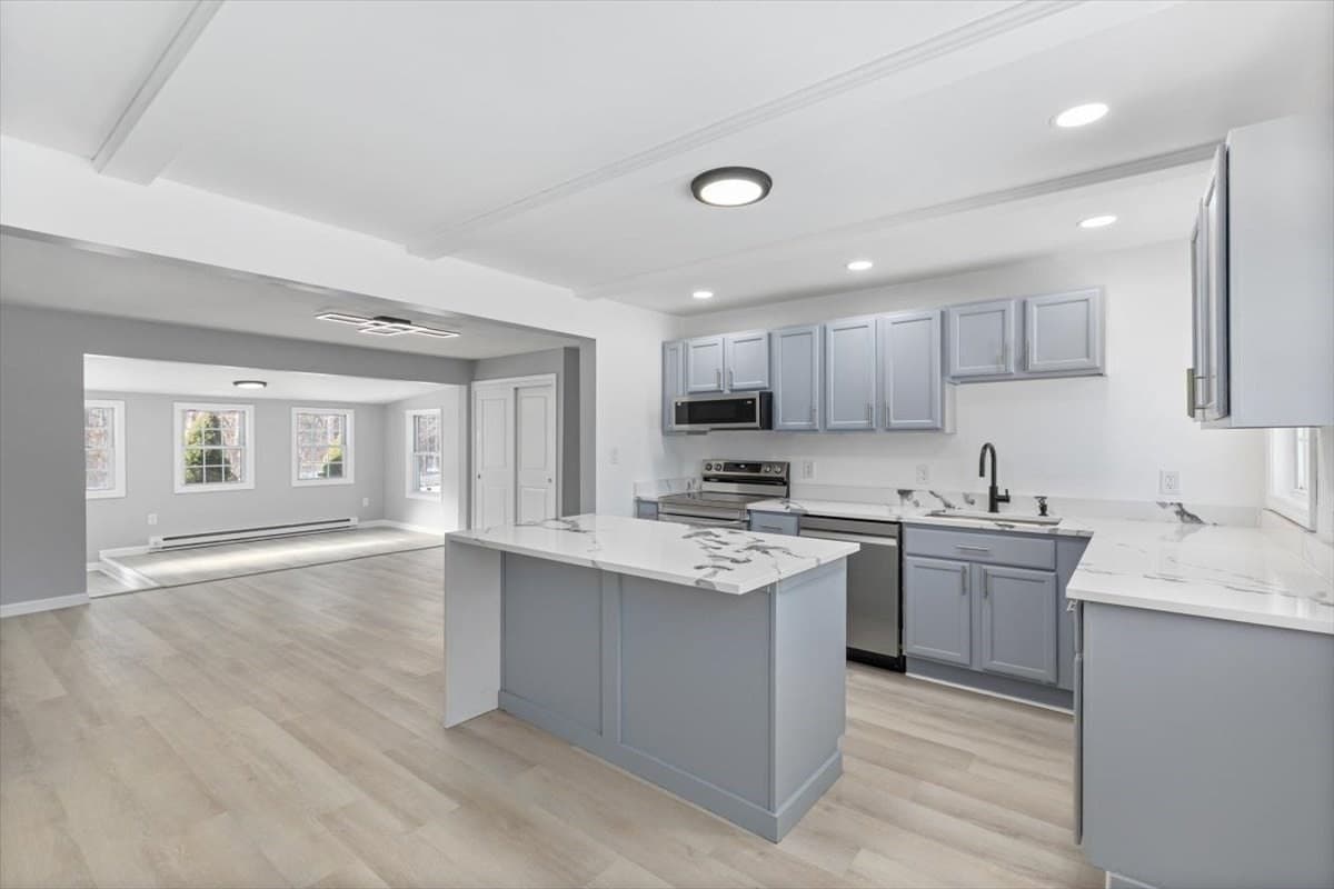 Single Family Residence at 360 Marshall St, Tewksbury MA 01876, photo 11 of 39