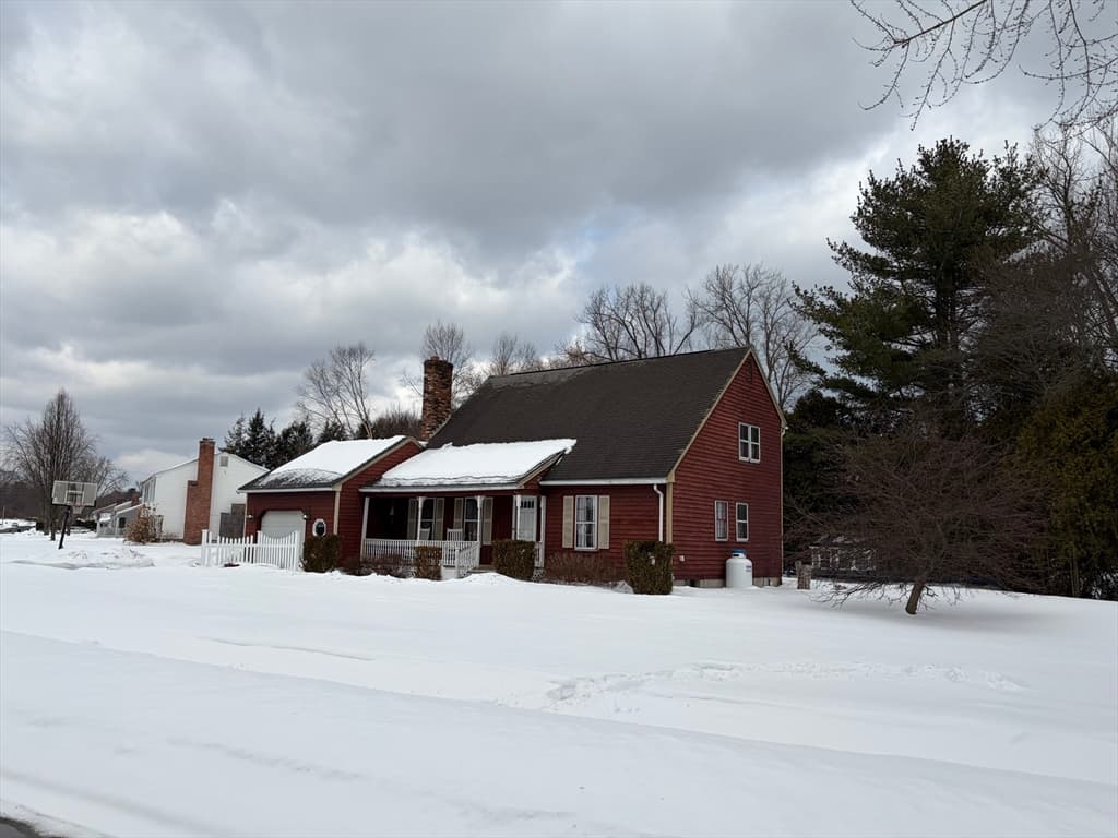 Single Family Residence at 88 Country Rd, Agawam MA 01001, photo 2 of 21