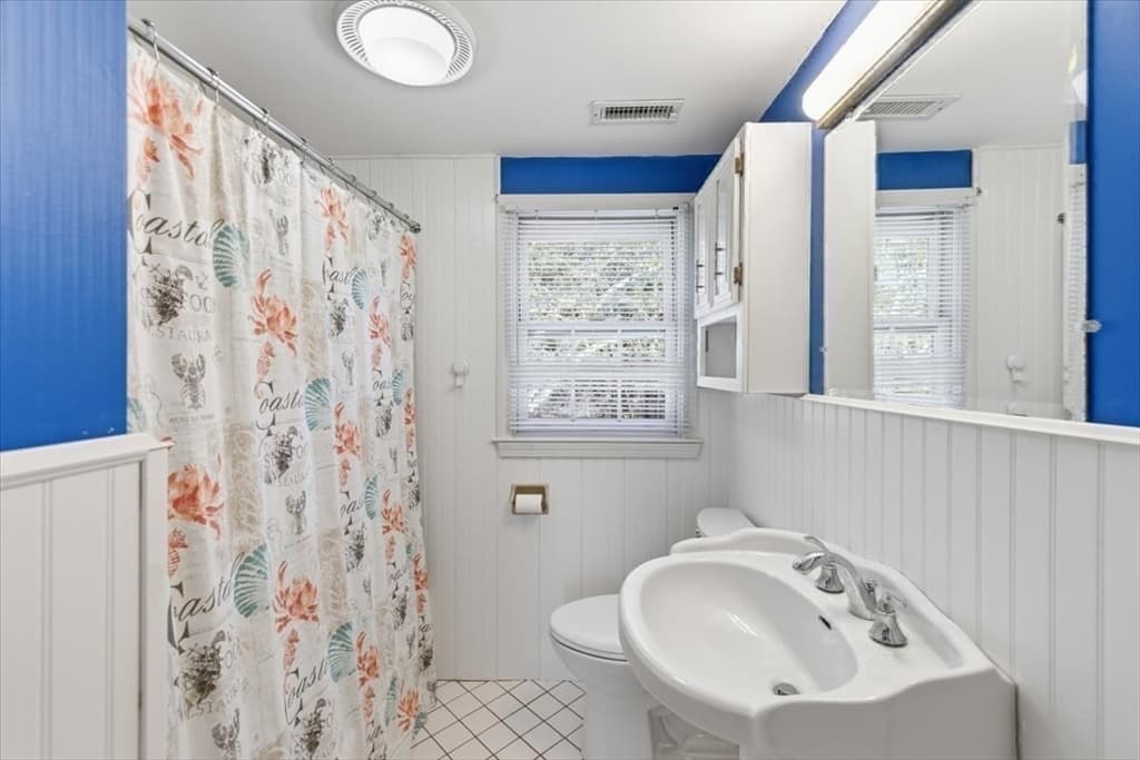 Single Family Residence at 32 Niagara Lane, Yarmouth MA 02673, photo 25 of 40