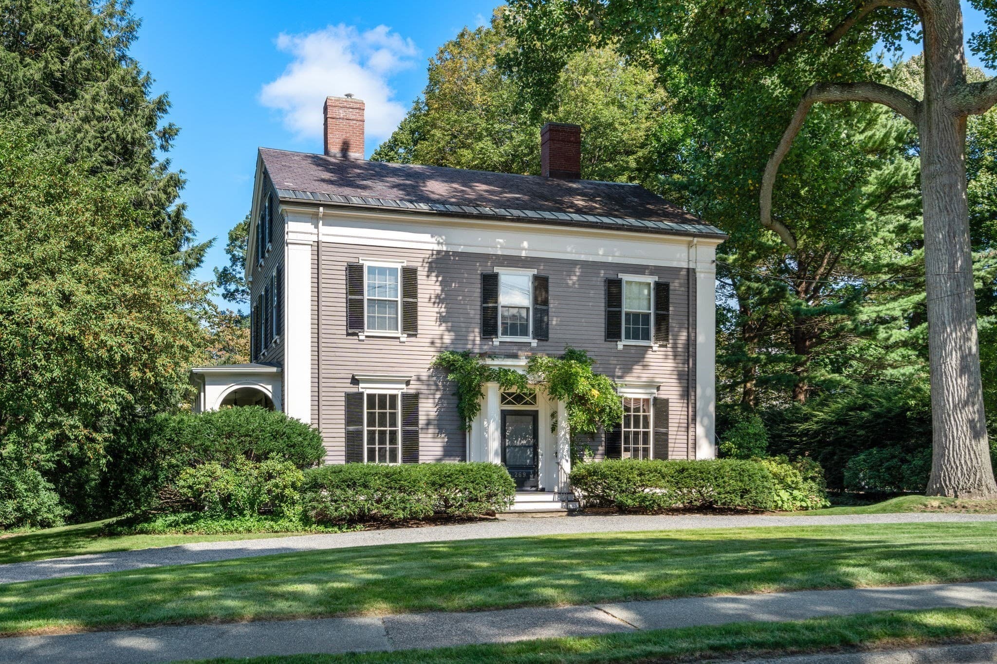 269 Franklin St, Newton MA 02458
