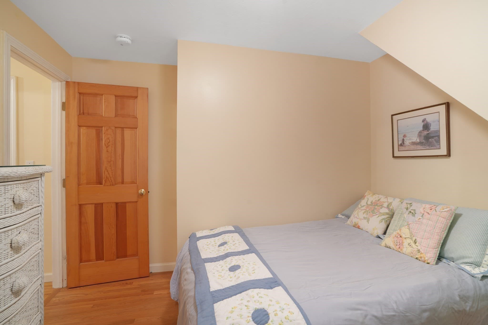 Single Family Residence at 22 Old Lighthouse Road, Tisbury MA 02568, photo 23 of 30
