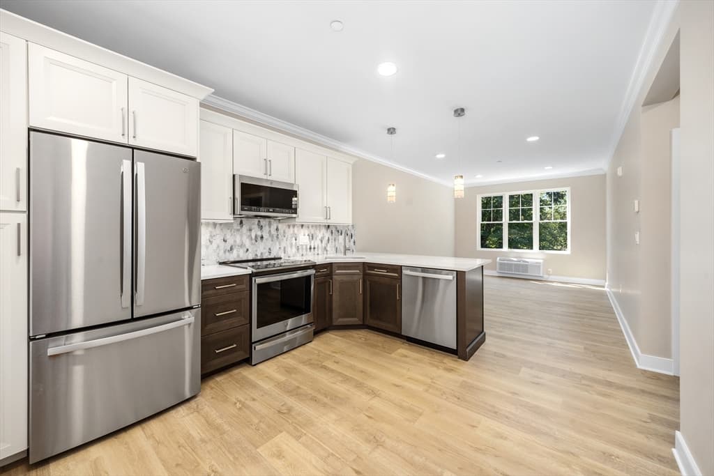 21 Totman Street # 301, Quincy MA 02169 photo 5