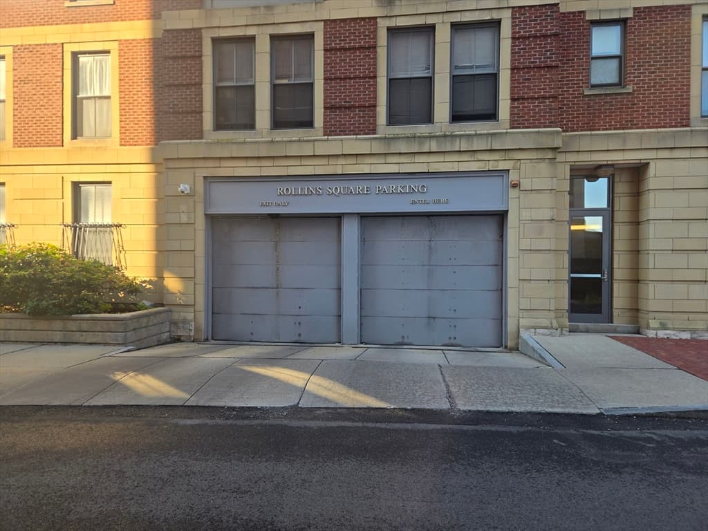 25 Savoy St, Boston MA 02118 photo 3