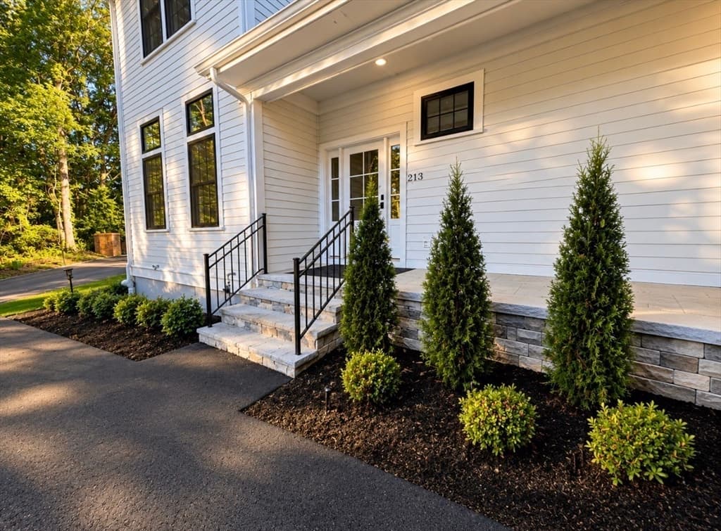 213 Sandy Valley Road, Dedham MA 02026 photo 3