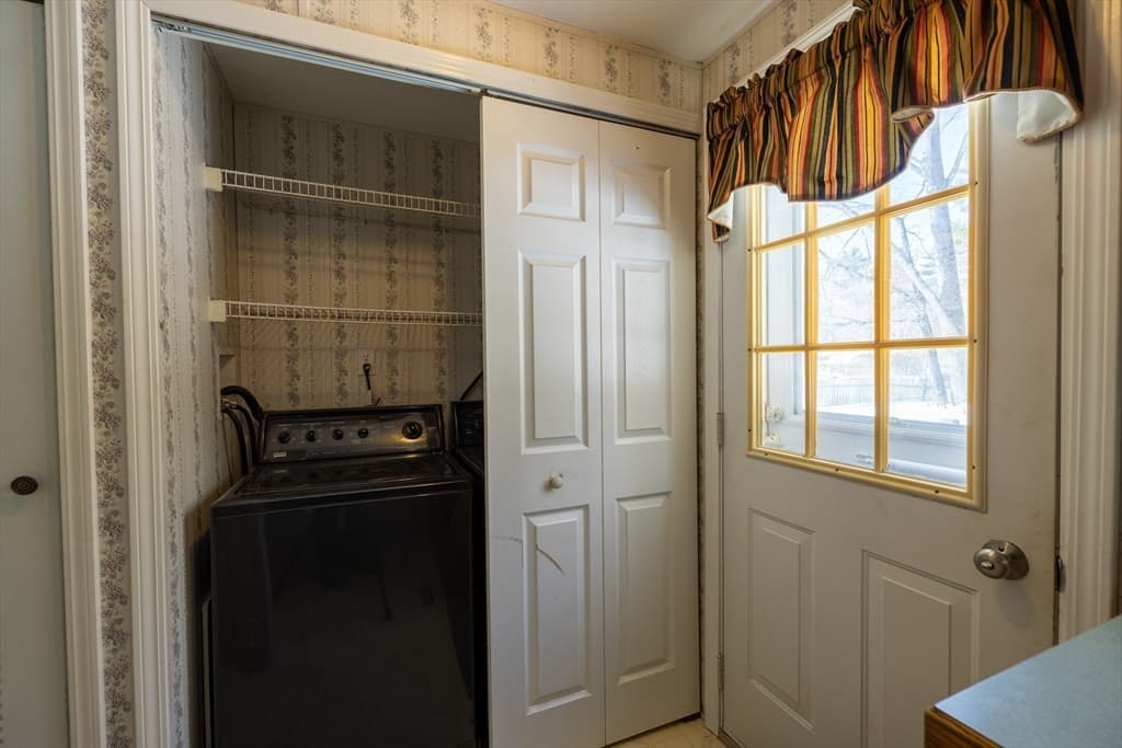 Single Family Residence at 21 Fox Run, Brookfield MA 01506, Brookfield, photo 22 of 26