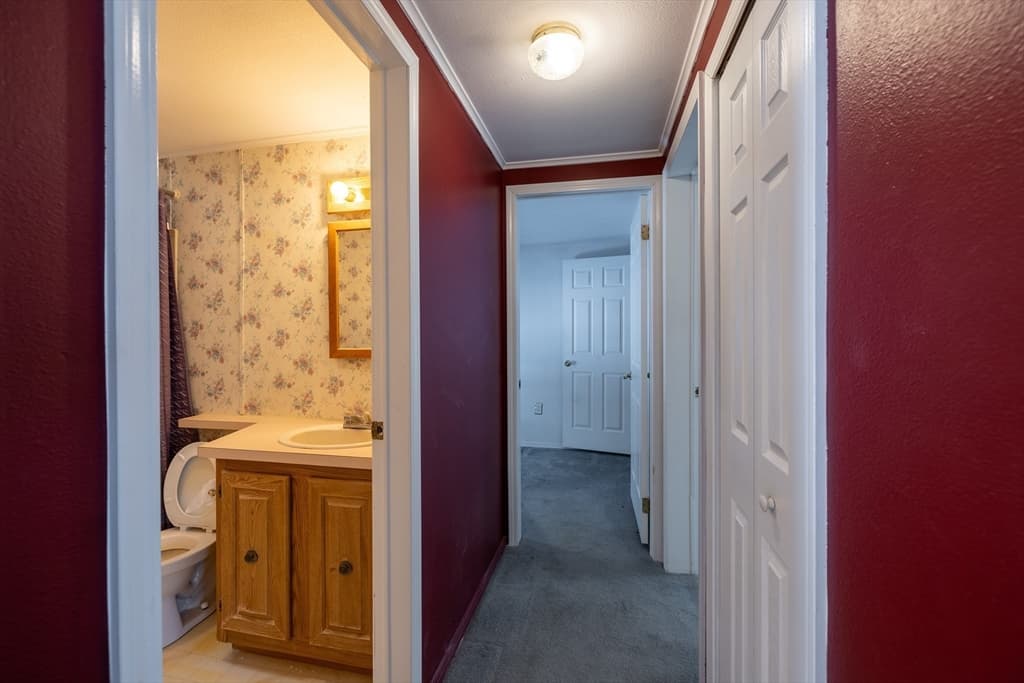 Single Family Residence at 21 Fox Run, Brookfield MA 01506, Brookfield, photo 15 of 26
