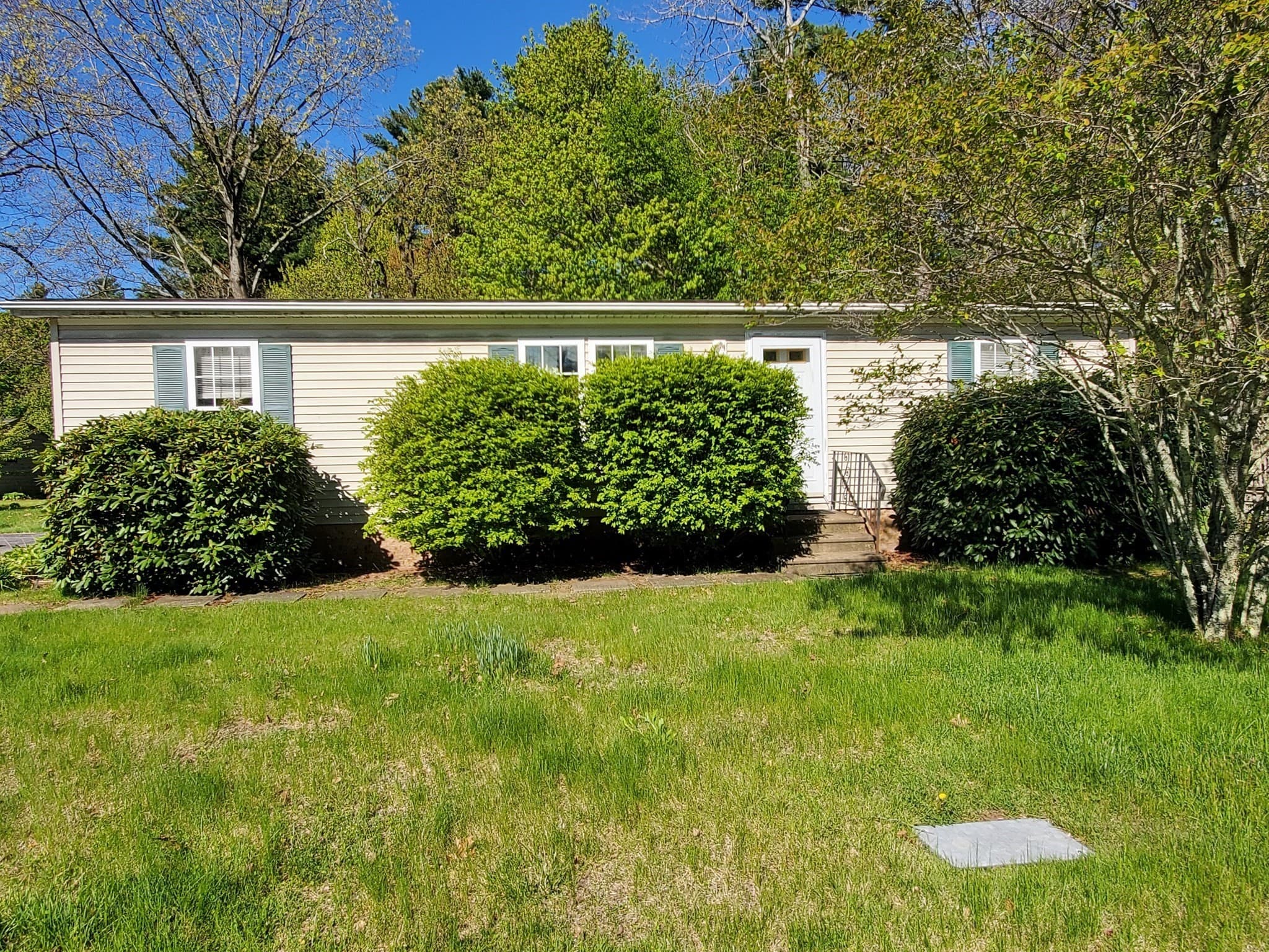 Mobile Home at 21 Fox Run, Brookfield MA 01506, Brookfield, photo 24 of 25