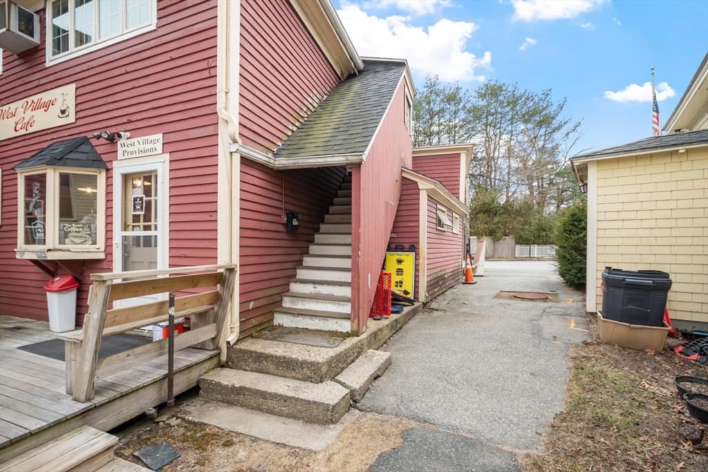 Commercial Sale at 561 Main St, Boxford MA 01921, photo 37 of 41