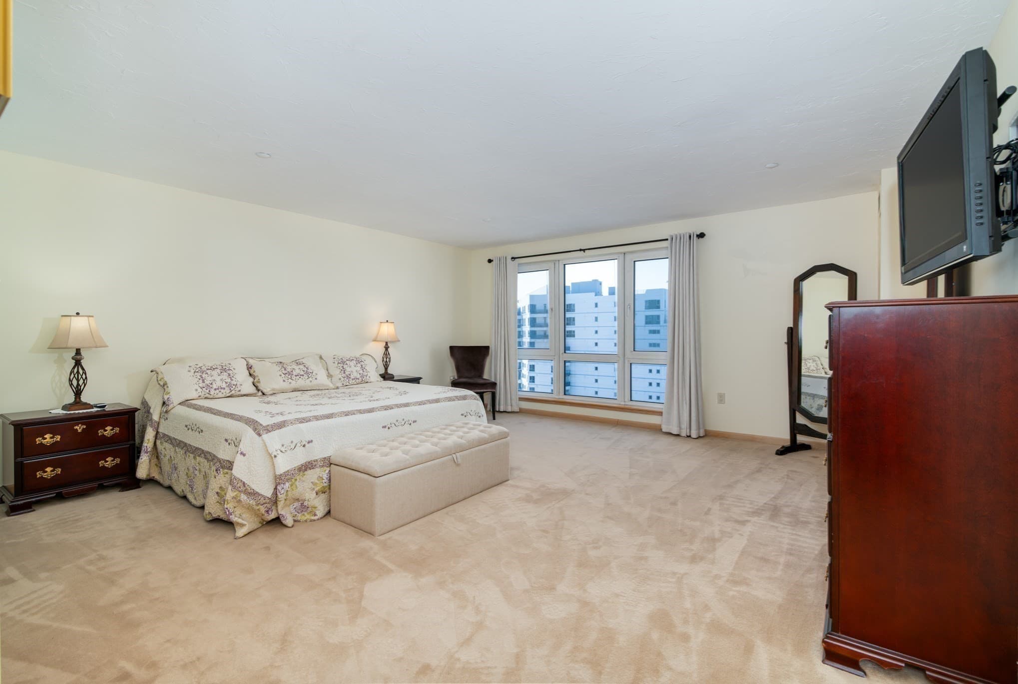 Condominium at 1001 Marina Dr. # 708, Quincy MA 02171, Quincy, photo 17 of 40