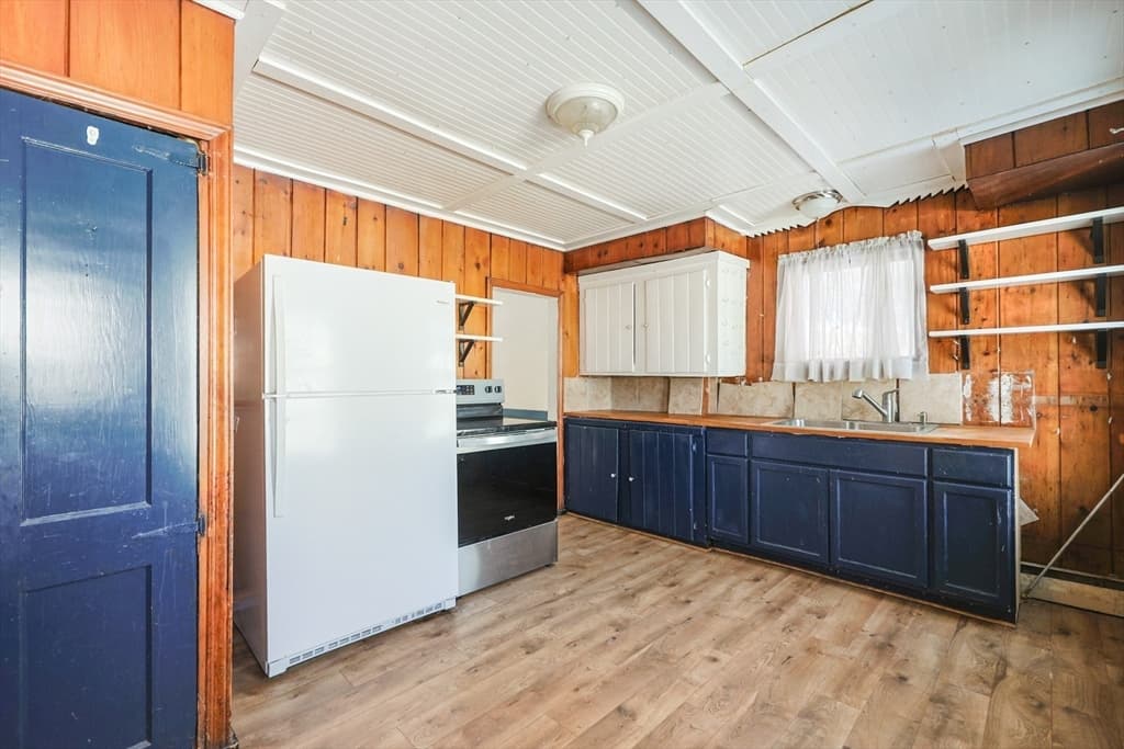 14 Leonard Ln, Holbrook MA 02343 photo 12