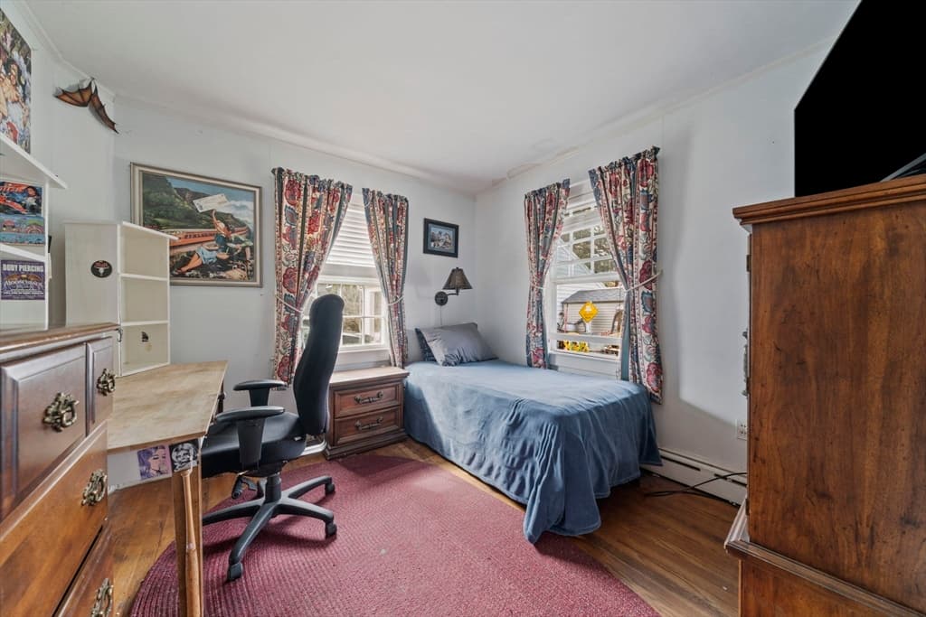 Single Family Residence at 14 Russell Ave, Plymouth MA 02360, Plymouth, photo 14 of 19