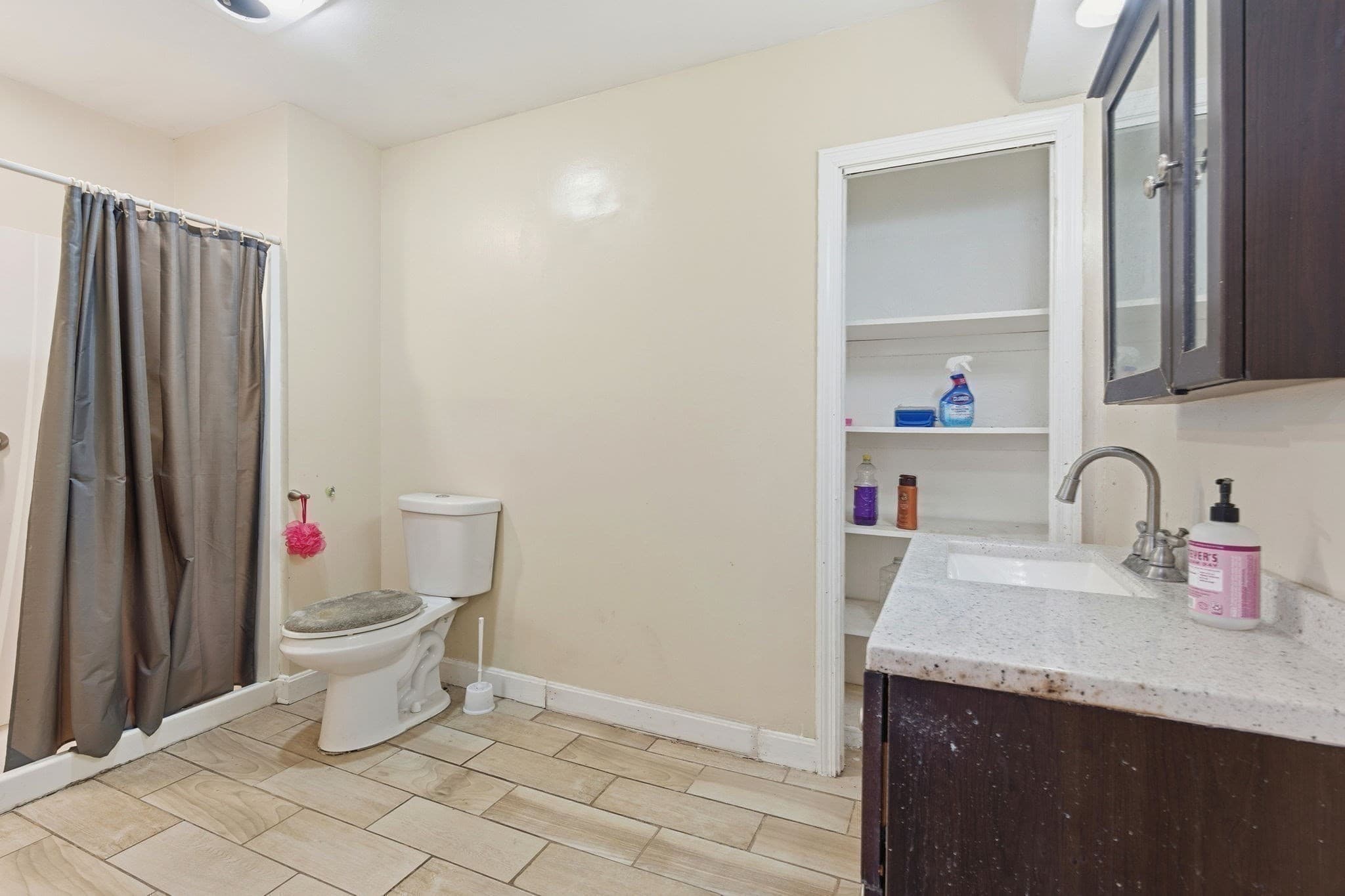 3 Family - 3 Units Up/Down at 162 Humboldt Ave, Boston MA 02121, Boston, photo 13 of 42