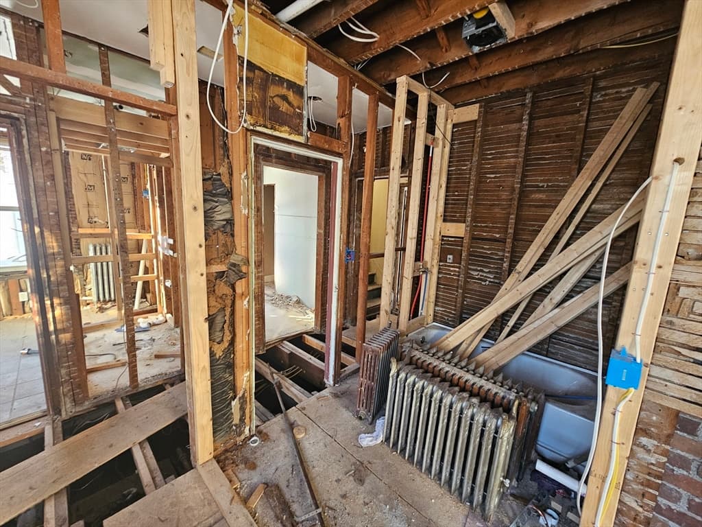 Single Family Residence at 15 Buel St, Pittsfield MA 01201, Pittsfield, photo 19 of 31