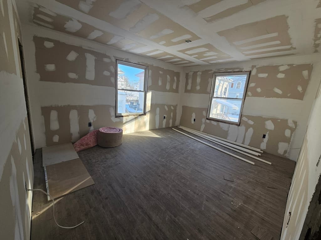 Single Family Residence at 15 Buel St, Pittsfield MA 01201, Pittsfield, photo 8 of 31
