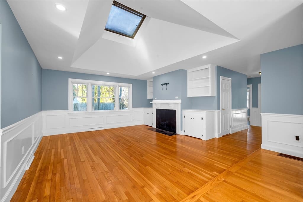 Single Family Residence at 6 Smith Ln # 6, Manchester MA 01944, Manchester, photo 17 of 38