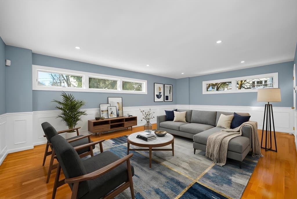 Condominium at 6 Smith Ln # 6, Manchester MA 01944, Manchester, photo 14 of 32