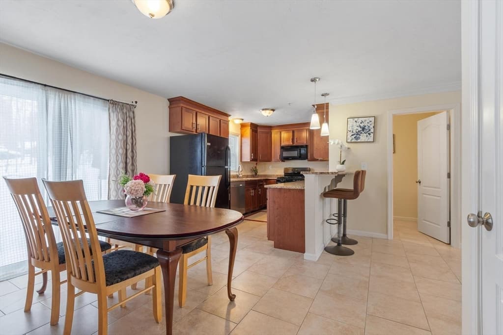 Condominium at 26 Bradley Dr # D, Groton MA 01450, Groton, photo 17 of 39