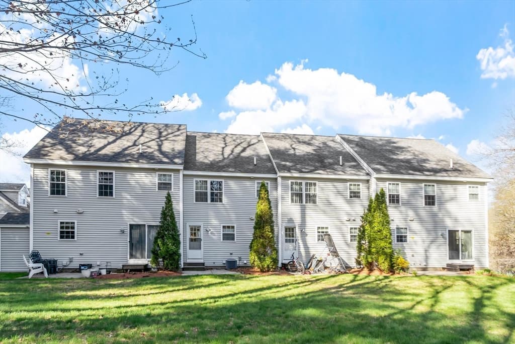 Condominium at 26 Bradley Dr # D, Groton MA 01450, Groton, photo 7 of 39