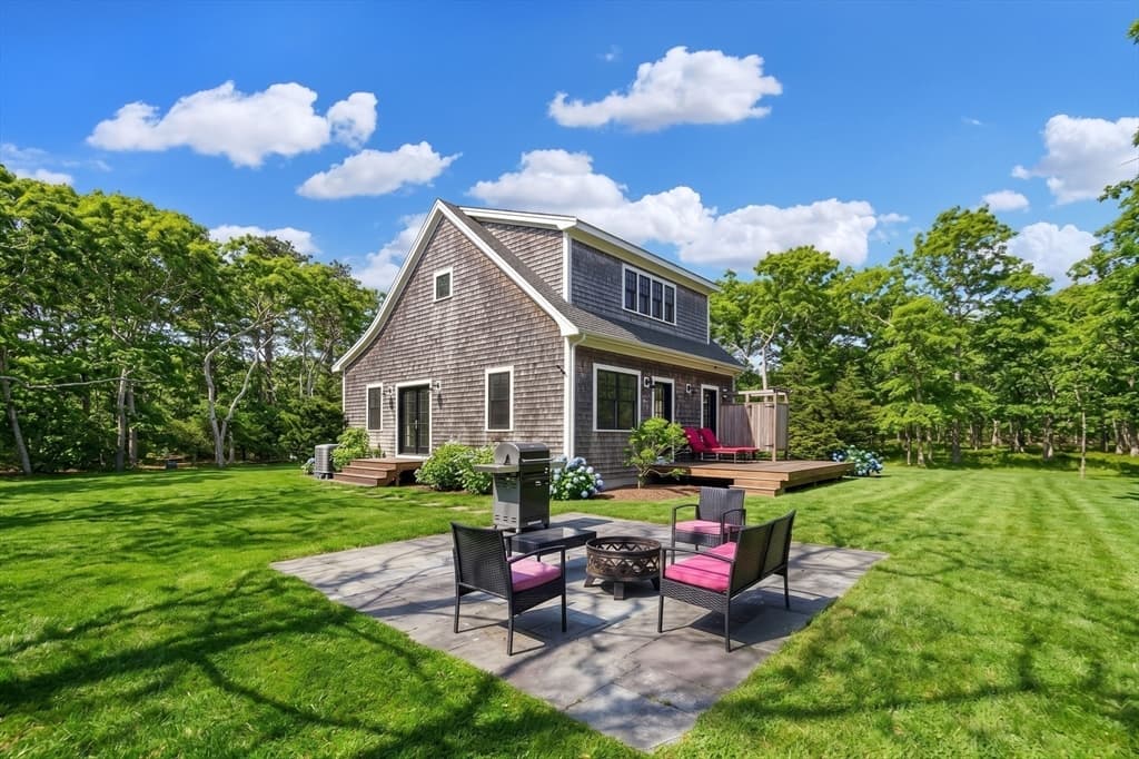 114 Meetinghouse Way, Edgartown MA 02539 photo 24