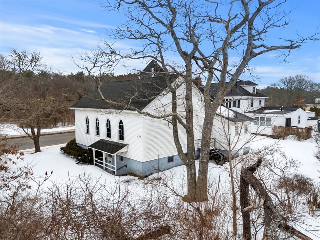 391 Onset Ave, Wareham MA 02538 photo 6