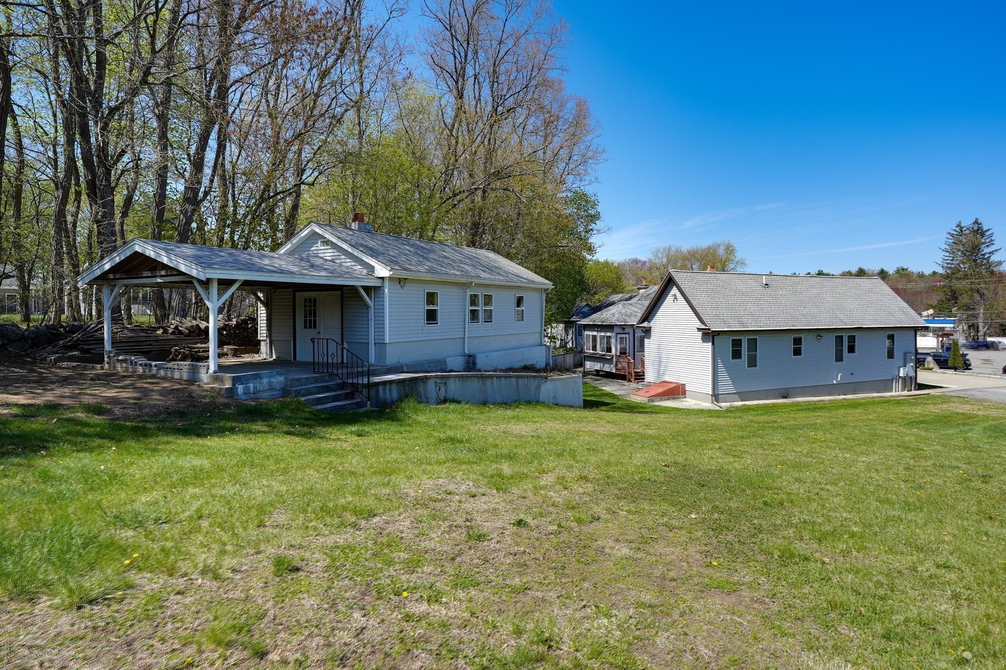 4 Family at 1-2-3-4 Glendale Rd, Hudson MA 01749, Hudson, photo 5 of 41