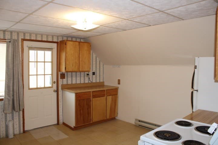 3 Family - 3 Units Up/Down at 113 Pleasant St, Gloucester MA 01930, Gloucester, photo 3 of 10
