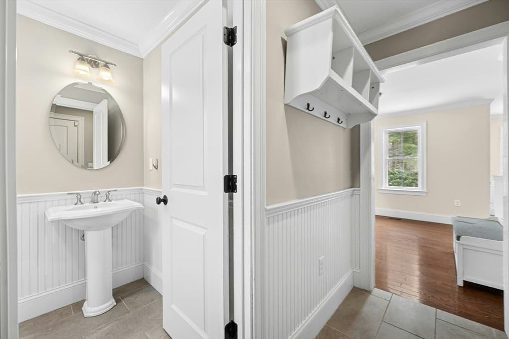 Single Family Residence at 82 Pleasant Street # 82, Medfield MA 02052, Medfield, photo 19 of 41